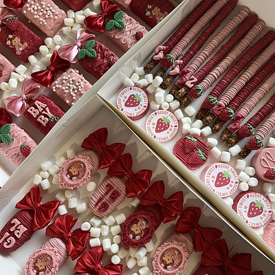 Large Party Package 🍓