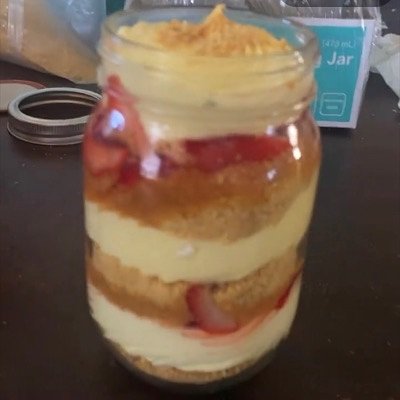 Strawberry Shortcake Crunch Cheesecake Jar