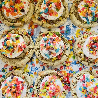 Fruity Pebbles Cereal Milk Cookie 