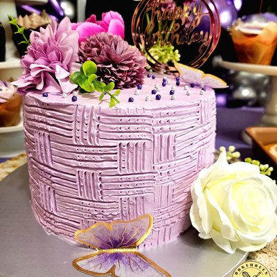 Smash Cake - 4 Inches, Three- Layer Cake