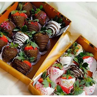 Valentines Chocolate Covered Strawberries 