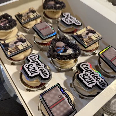 GLAM CUPCAKES 