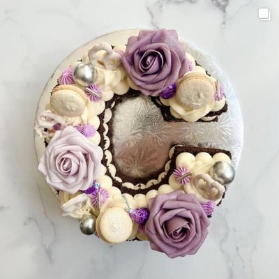 Letter cake 