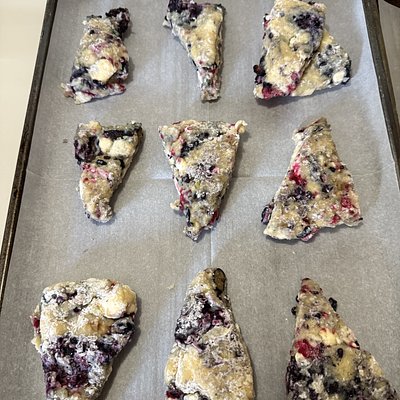 Mixed Berry Scones (6)