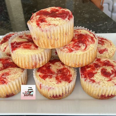 Strawberry Cheesecake Muffins