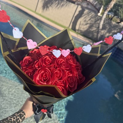 18 Count Bouquet