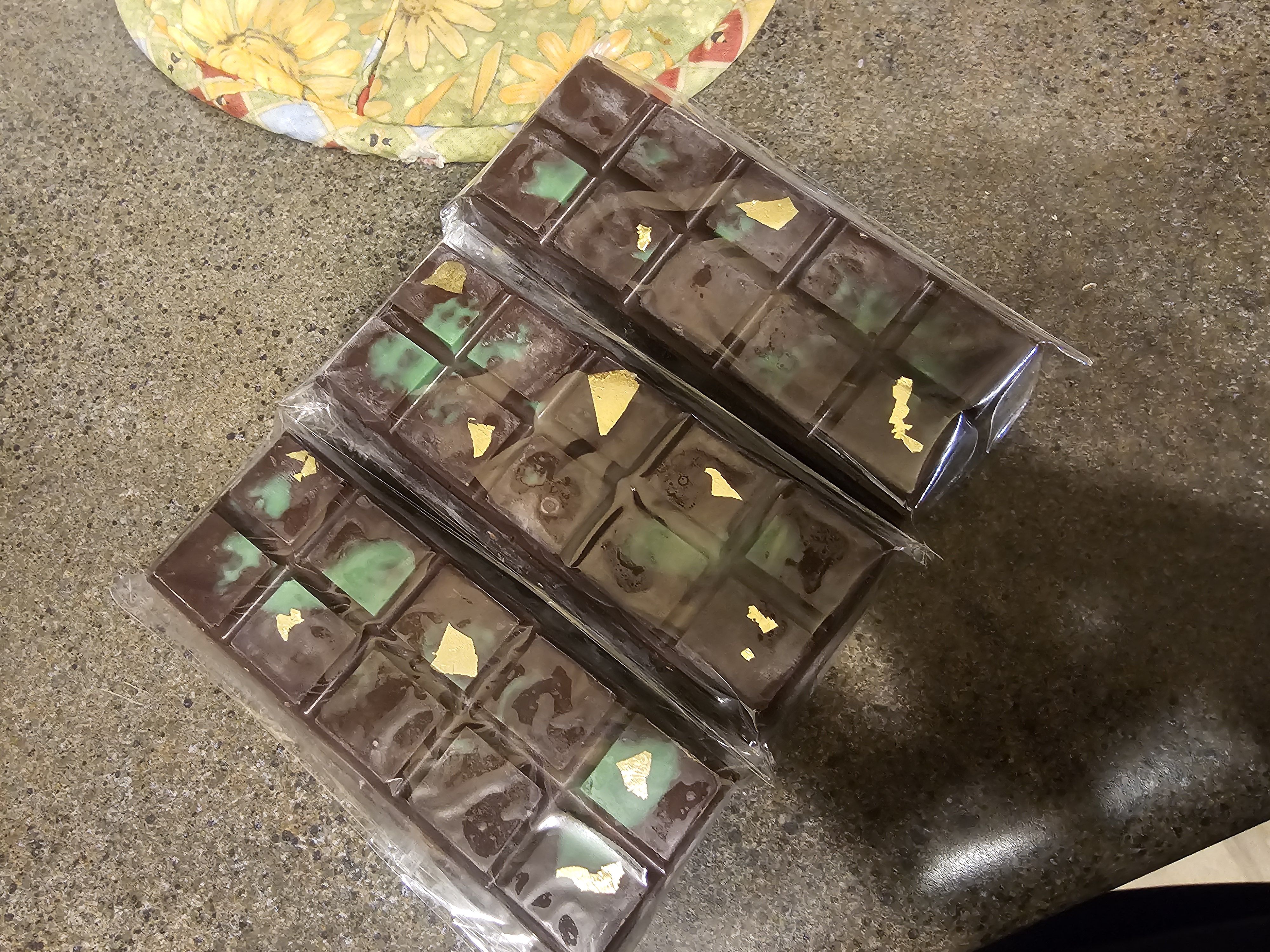 Single Small Chocolate Dubia Bar 