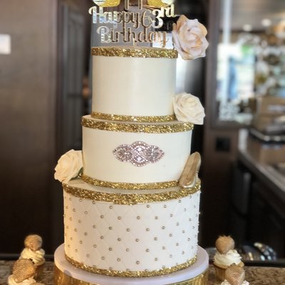 CUSTOM Multi-Tiered Cakes (25ppl +)