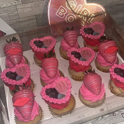 Luxury Cupcakes 