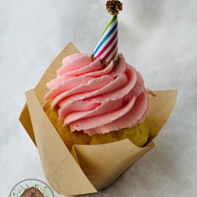 Jumbo Cupcakes