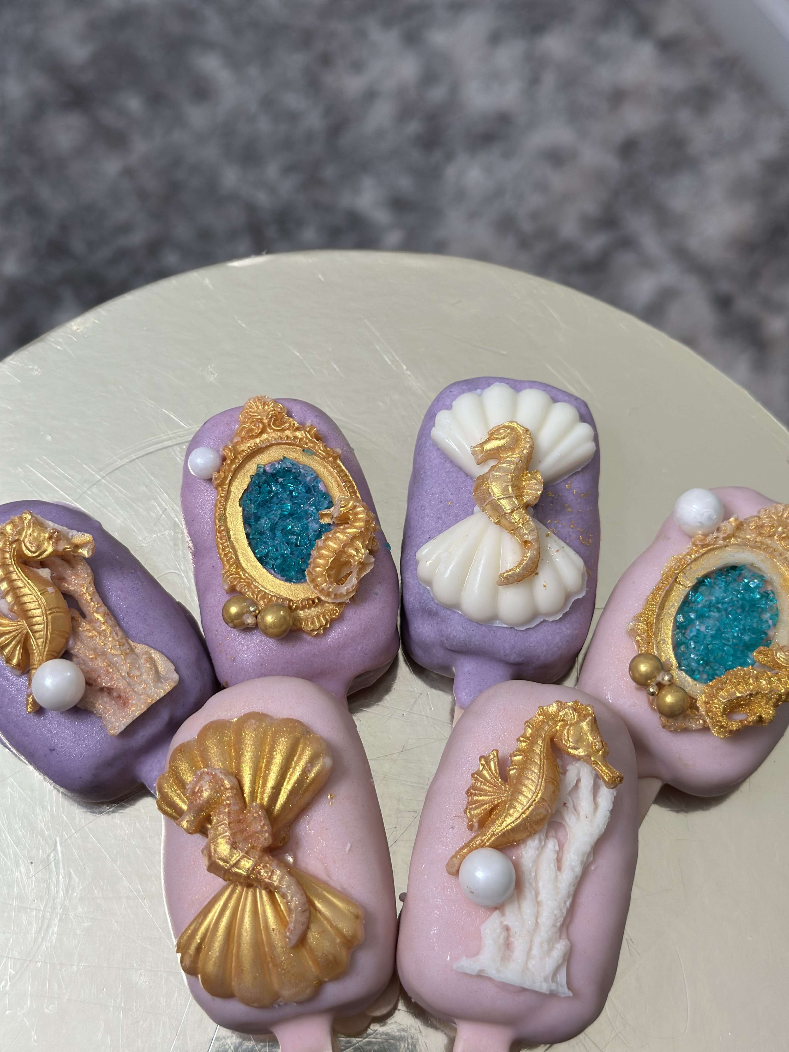 Cakesicles