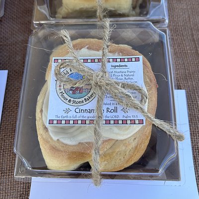 Cinnamon Rolls - 1 8x8 Pan (4 Pieces)