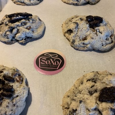 Cookies And Cream Cookie