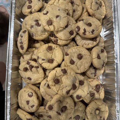 1/2 Dozen Brown Butter Chocolate Chip Cookies 