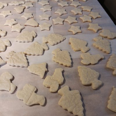 Christmas  Cut Out Cookies (frosted Or Frost Your Own 
