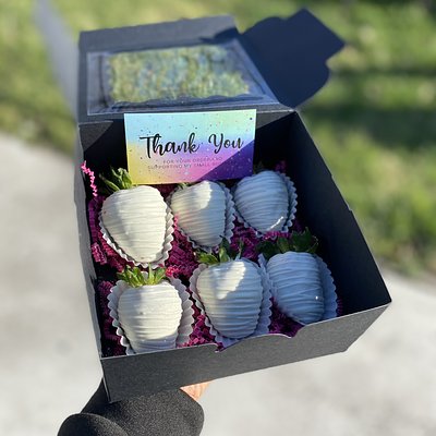 Chocolate Covered Strawberries - 6ct 