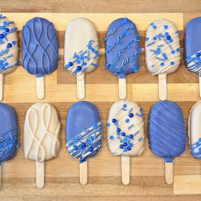 Cake Pops - Designed