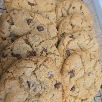 Chocolate Chip Cookies (12ct)