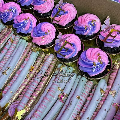 Chocolate Covered Pretzels (1dz)