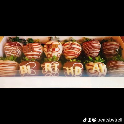 12 CHOCOLATE COVERED STRAWBERRIES 