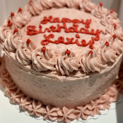Fresh Strawberry Cake With Strawberry Buttercream Icing 