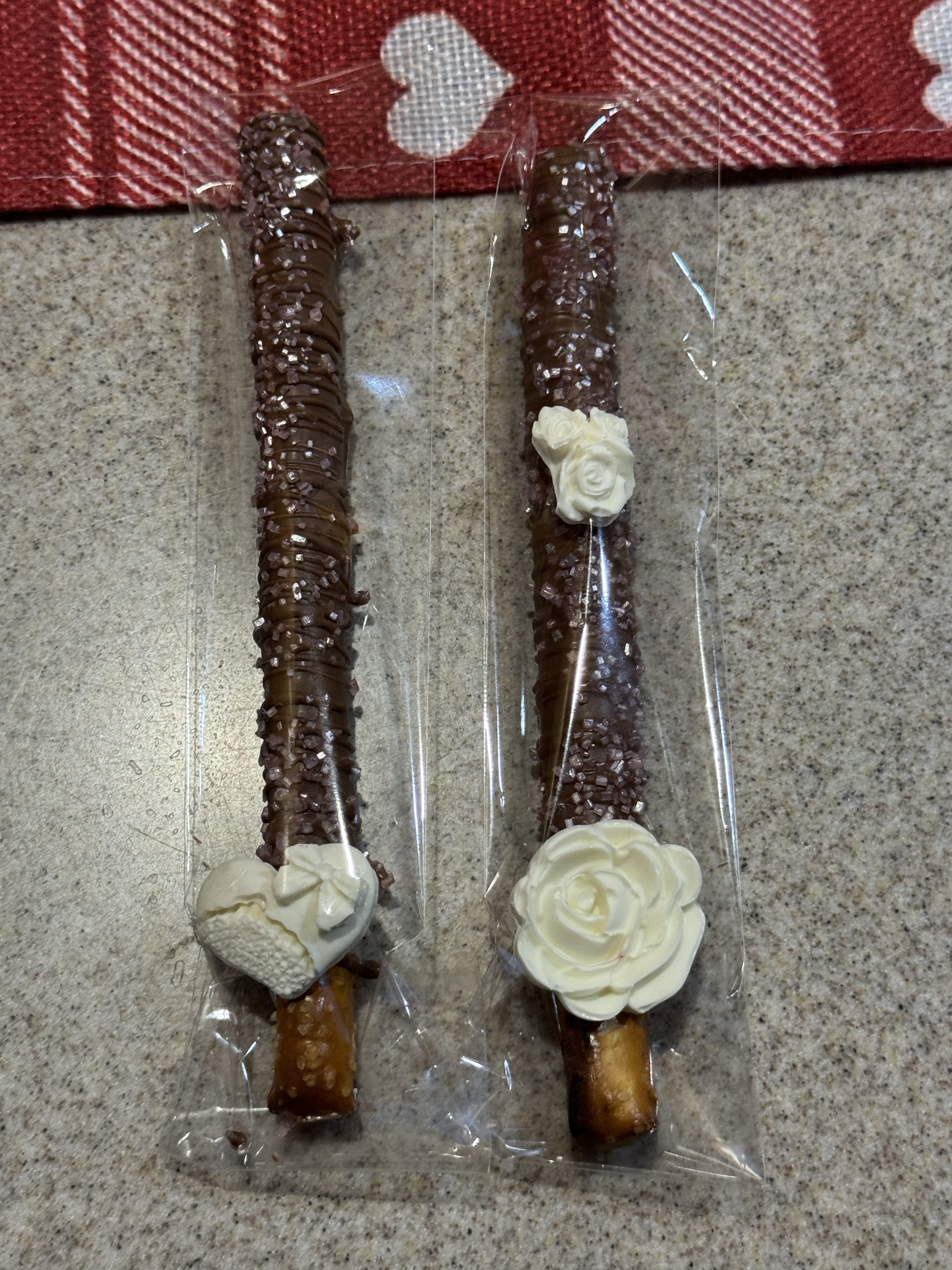 Valentine’s Day Pretzel Rods