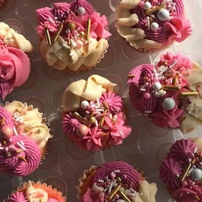 Custom Cupcakes 