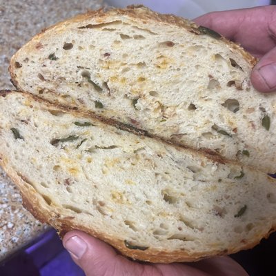 Smoked Cheddar, Bacon, Jalapeno Artisan Loaf