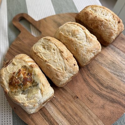 4 Mini Loaf Flight Sourdough Box