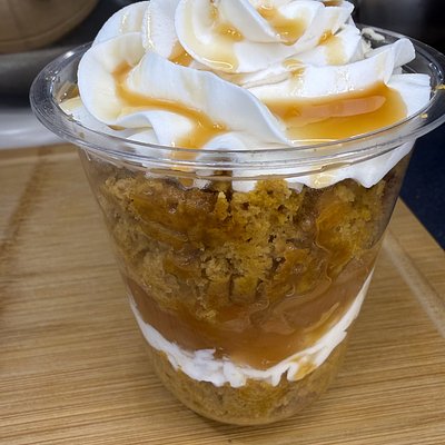 Caramel Apple Cake Cup 