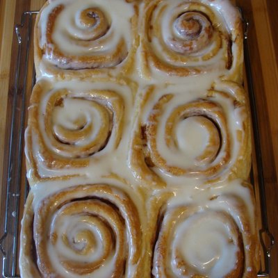 Glazed Cinnamon Roll
