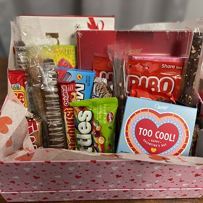 Valentine’s Day Gift Basket