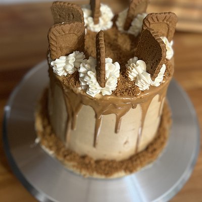 Biscoff Cake 