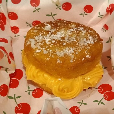 Pumpkin Stuffed Donuts