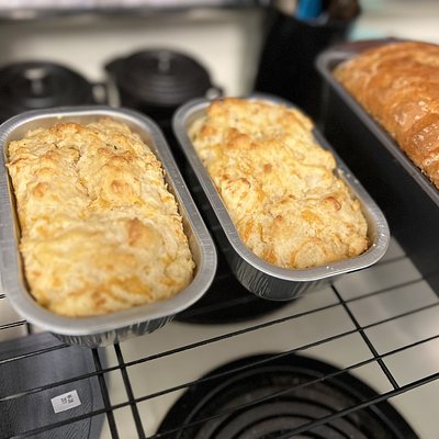 Garlic & Cheese Bread