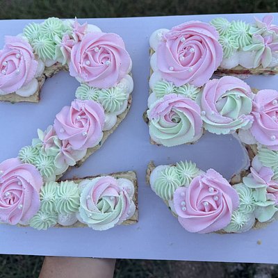 Number/Letter  Cookie Cakes