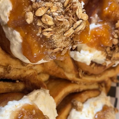 Peach Cobbler  (4 Rolls)