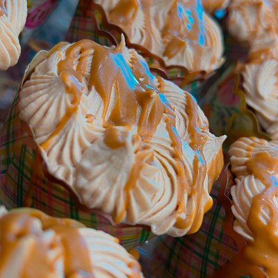 Marblicious Cookie Butter Cupcakes 