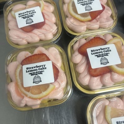 Strawberry Lemon Cake