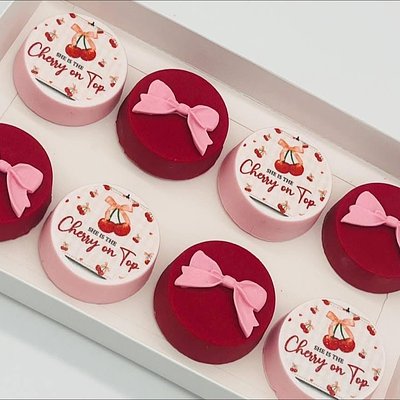 Chocolate Covered Oreos 