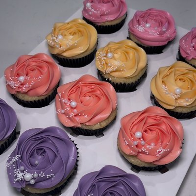Standard-size Cupcake 