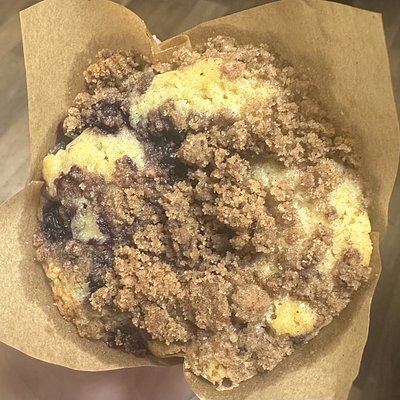 Blueberry Coffee Cake Muffins (1/2 Dozen)