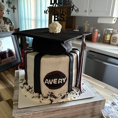 Graduation Cakes