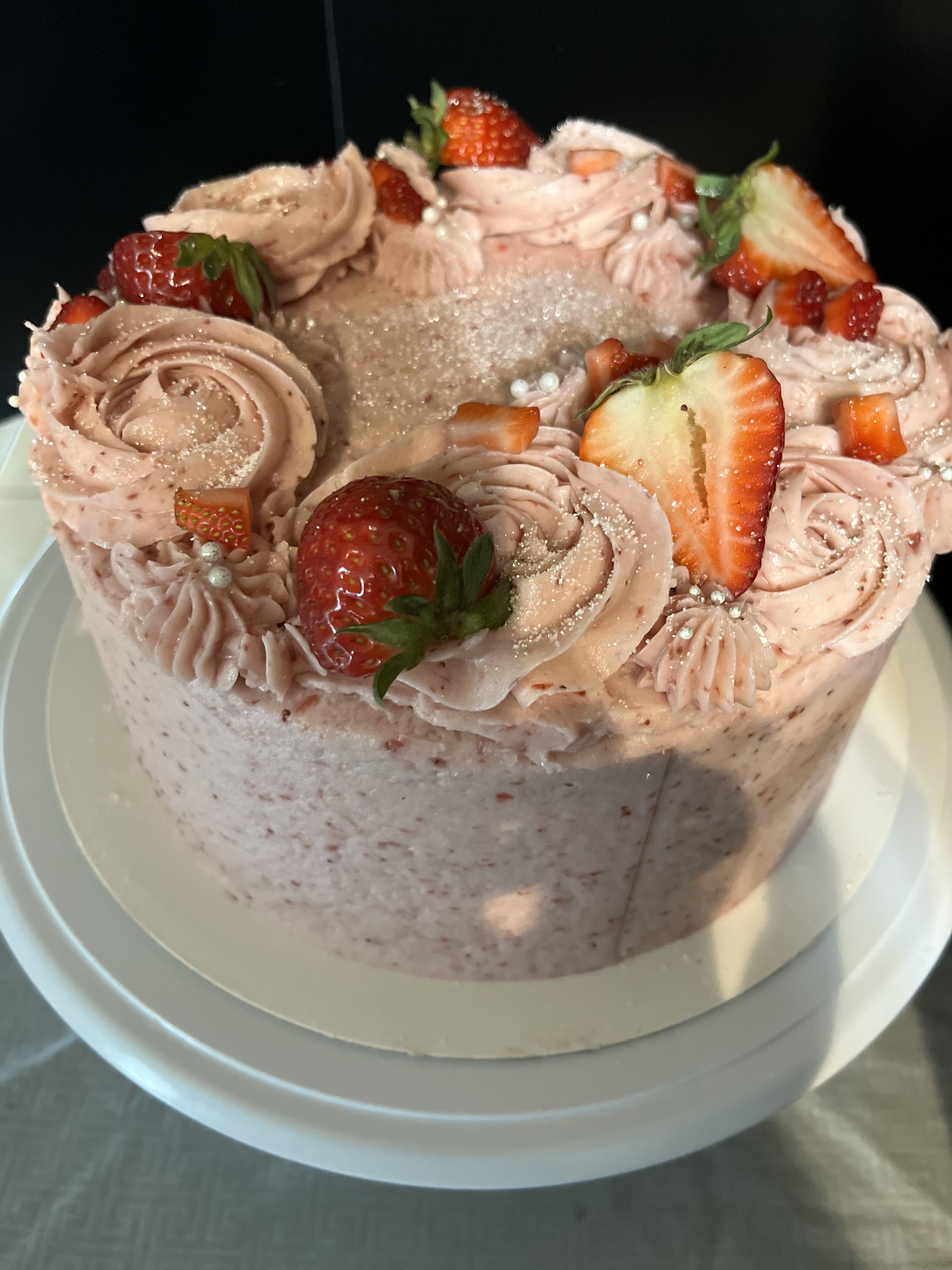 Fresh Strawberry Cake 