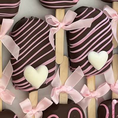 Infused Cakesicle 6 Pack @ 200mg Each 