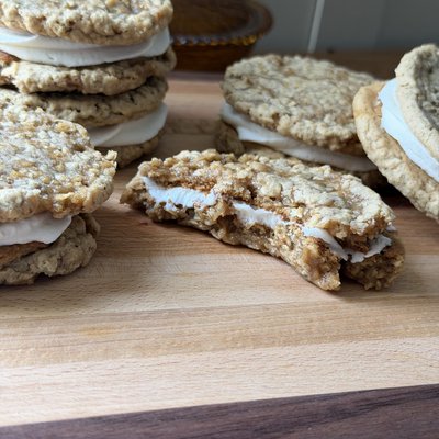 Junior Oatmeal Cream Pie