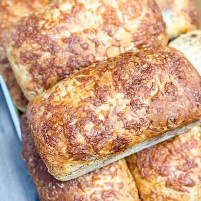 Cheddar English Muffin Bread