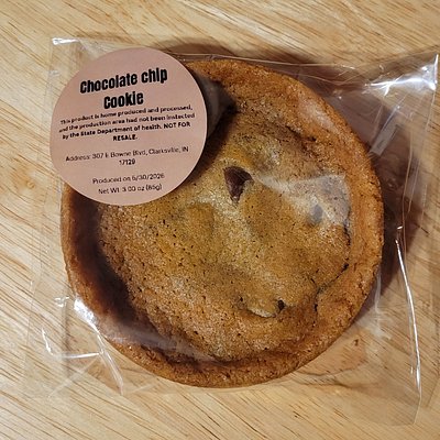 Chocolate Chip Cookie