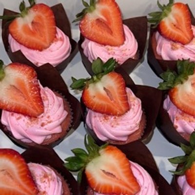 Vanilla Cupcake (12) (Specify What Flavor You Would Like) 1 Flavor (Variety Is More $)