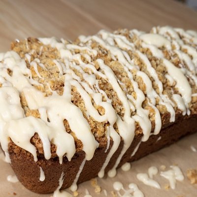 Cinnamon Roll Banana Bread w/ Crumble and Cream Cheese Glaze 